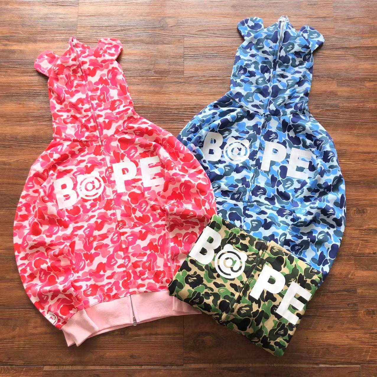 B PE HOODIE x BEARBRICK ABC ChampKickz