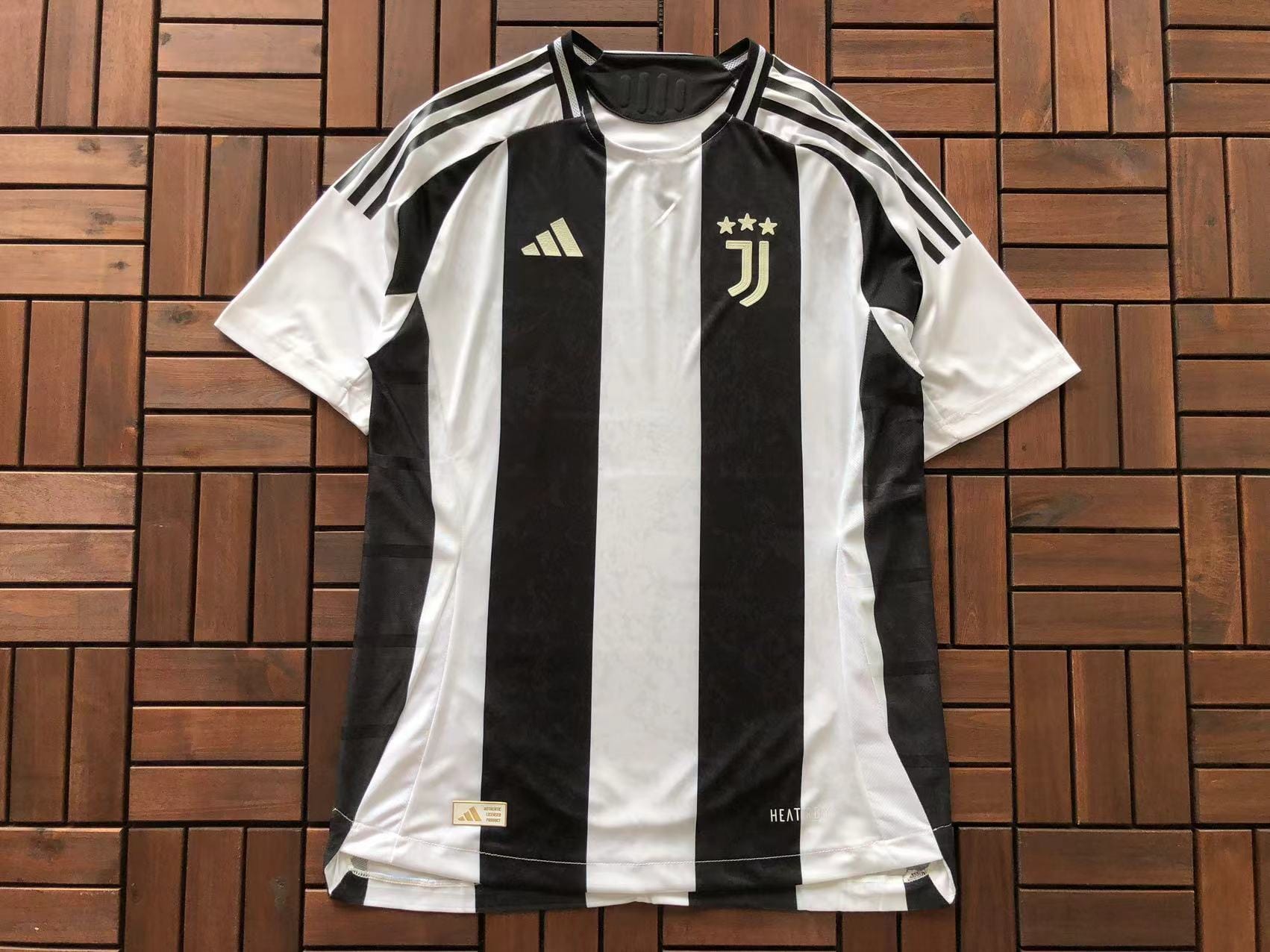 ChampKickz Football Jersey - 'Juventus'