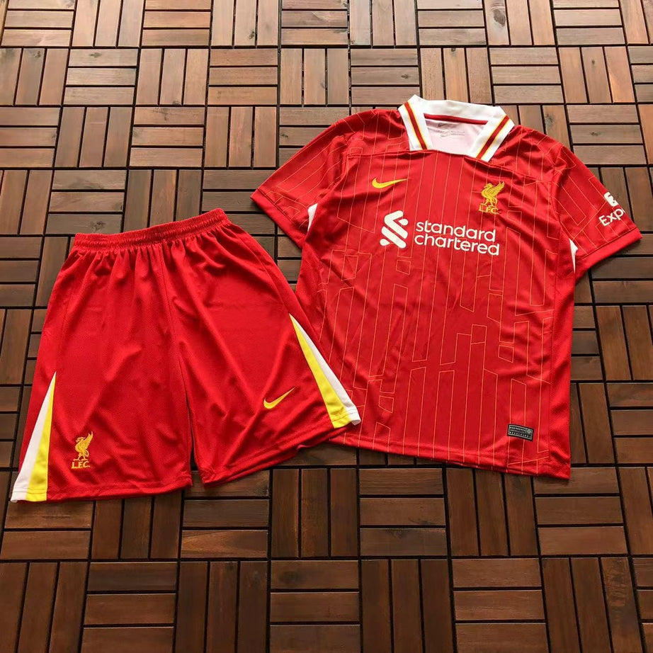 ChampKickz Football Jersey Set - 'LFC'